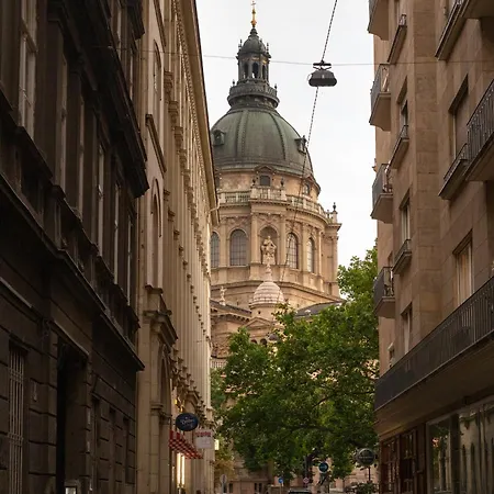 Hidden Modern Getaway With Two Bedroom Behind Opera House Budapest Exterior photo