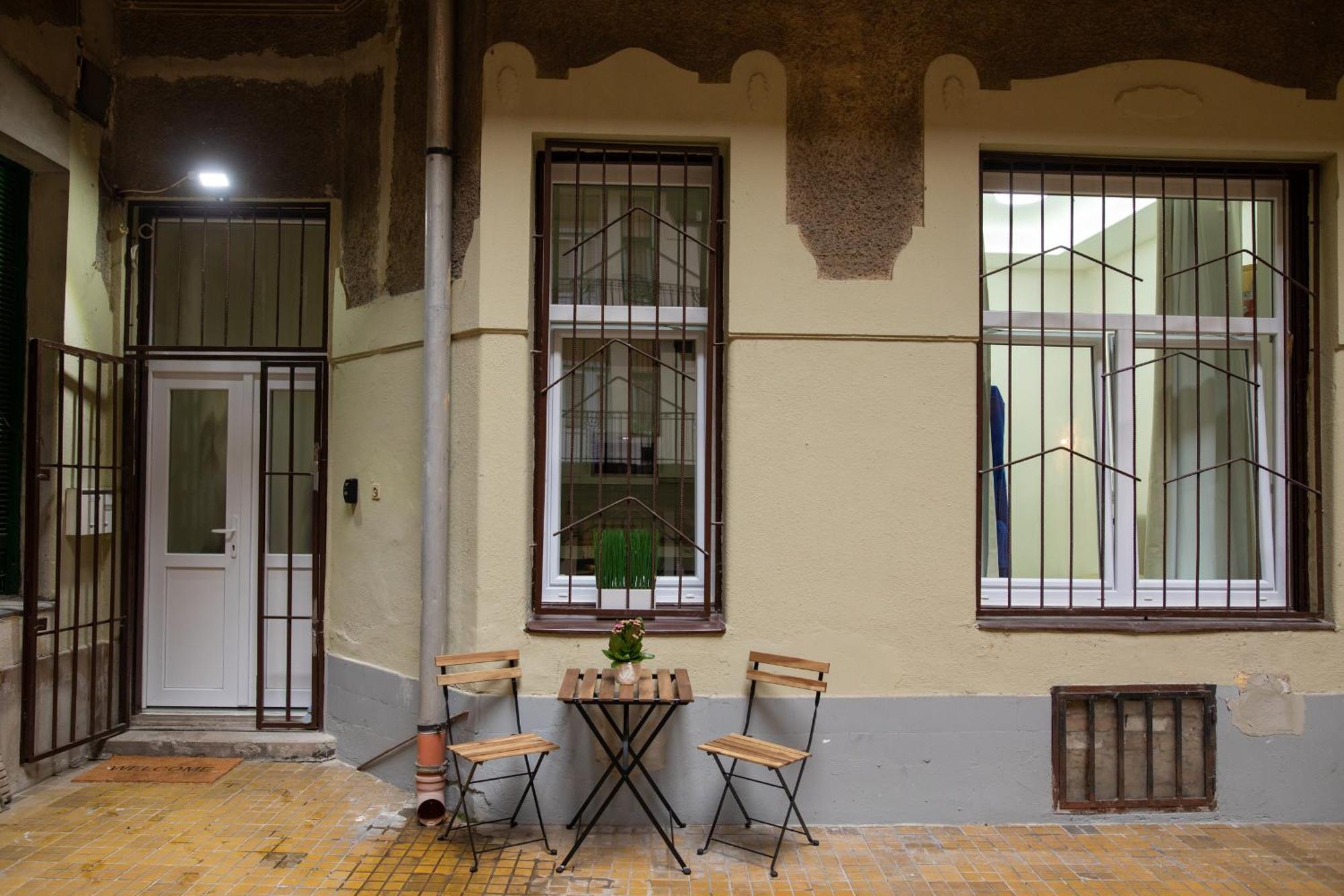 Hidden Modern Getaway With Two Bedroom Behind Opera House Appartement *