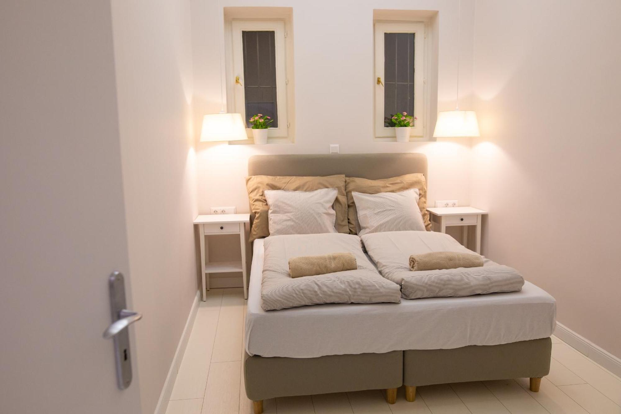Appartement Hidden Modern Getaway With Two Bedroom Behind Opera House Budapest